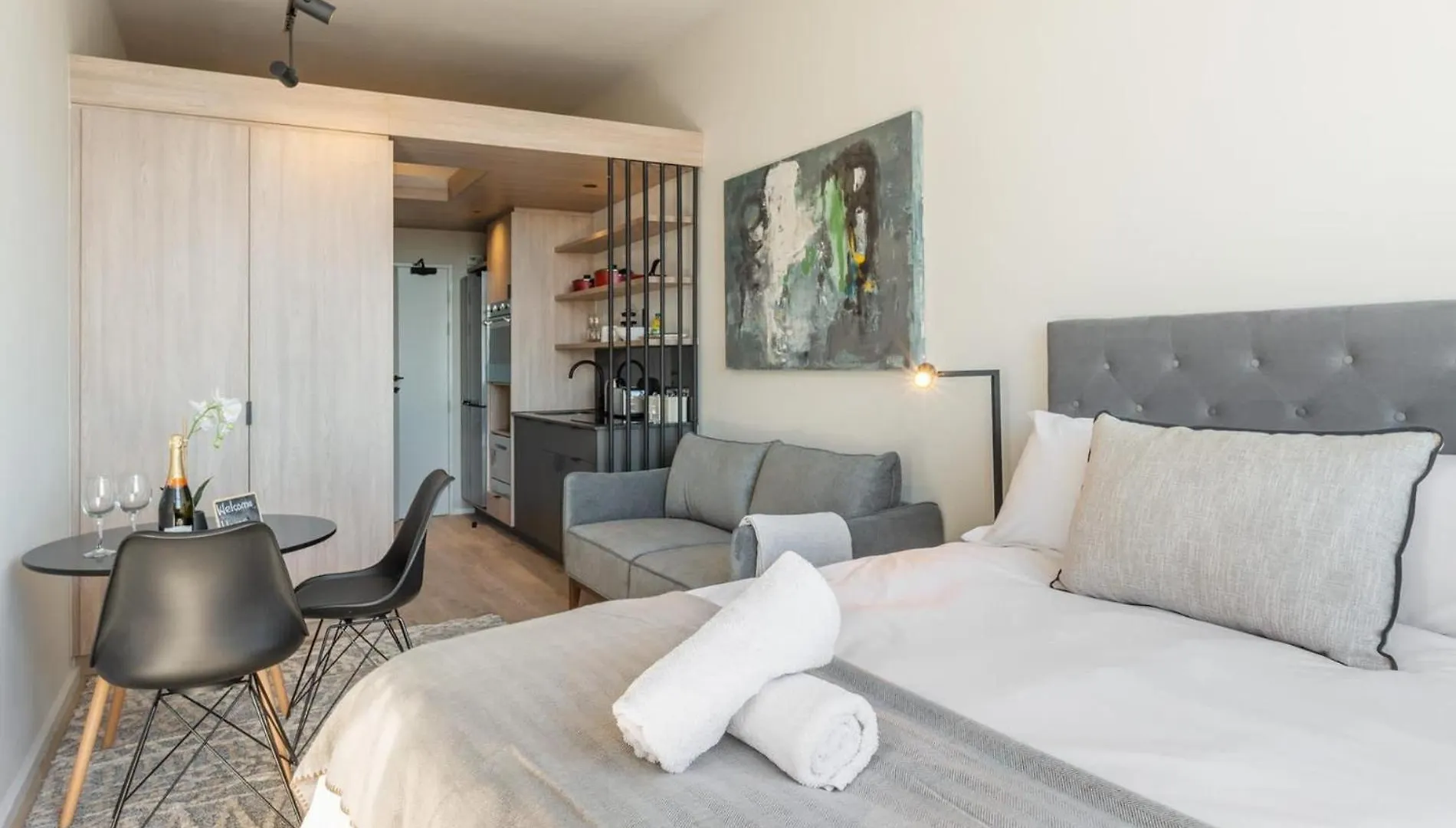 East City Oasis At The Harry Cape Town